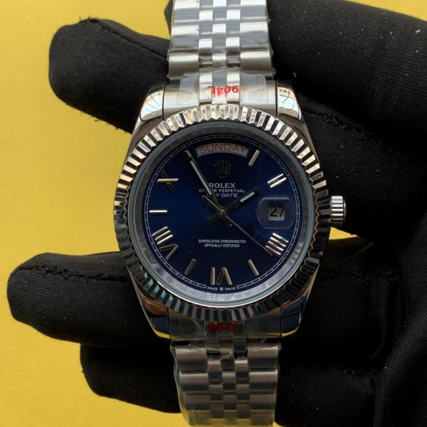 Rolex Day-Date 40mm Blue Roman Dial Fluted Bezel Jubilee watch