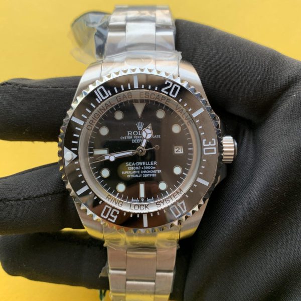 Rolex Deepsea Sea-Dweller Date 44mm Black Dial Men's Watch